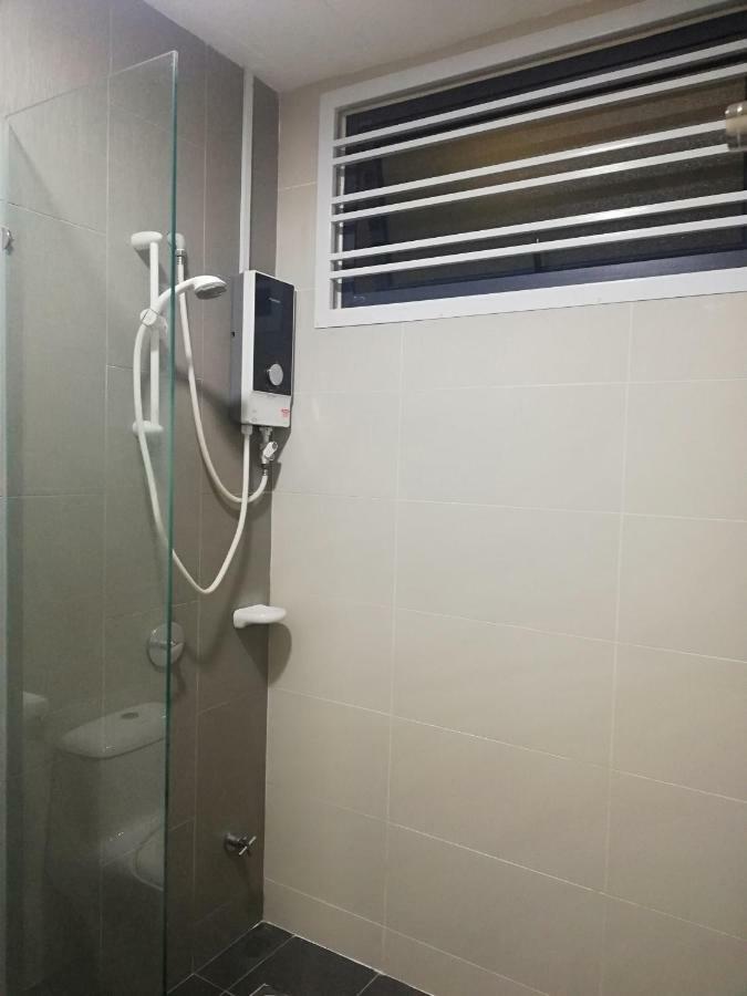 The Raffles Suites Johor Bahru Exterior photo